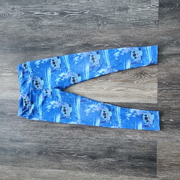 Other - Lilo and stitch leggings